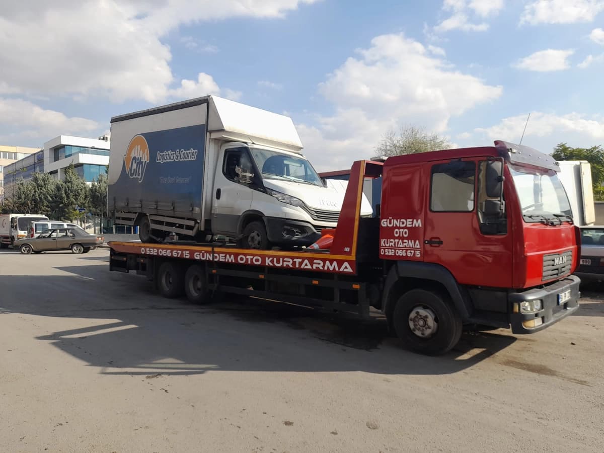 Ağır Ticari Araç Çekici